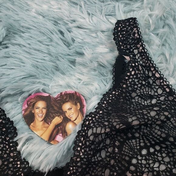 VS Ice Angel Black Strappy Bralette Limited Ed. S - Picture 3 of 5